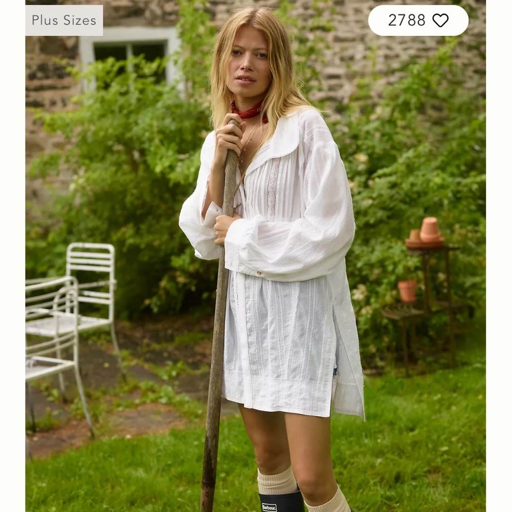 Anthropologie Pilcro Collared Pintuck Peasant Top